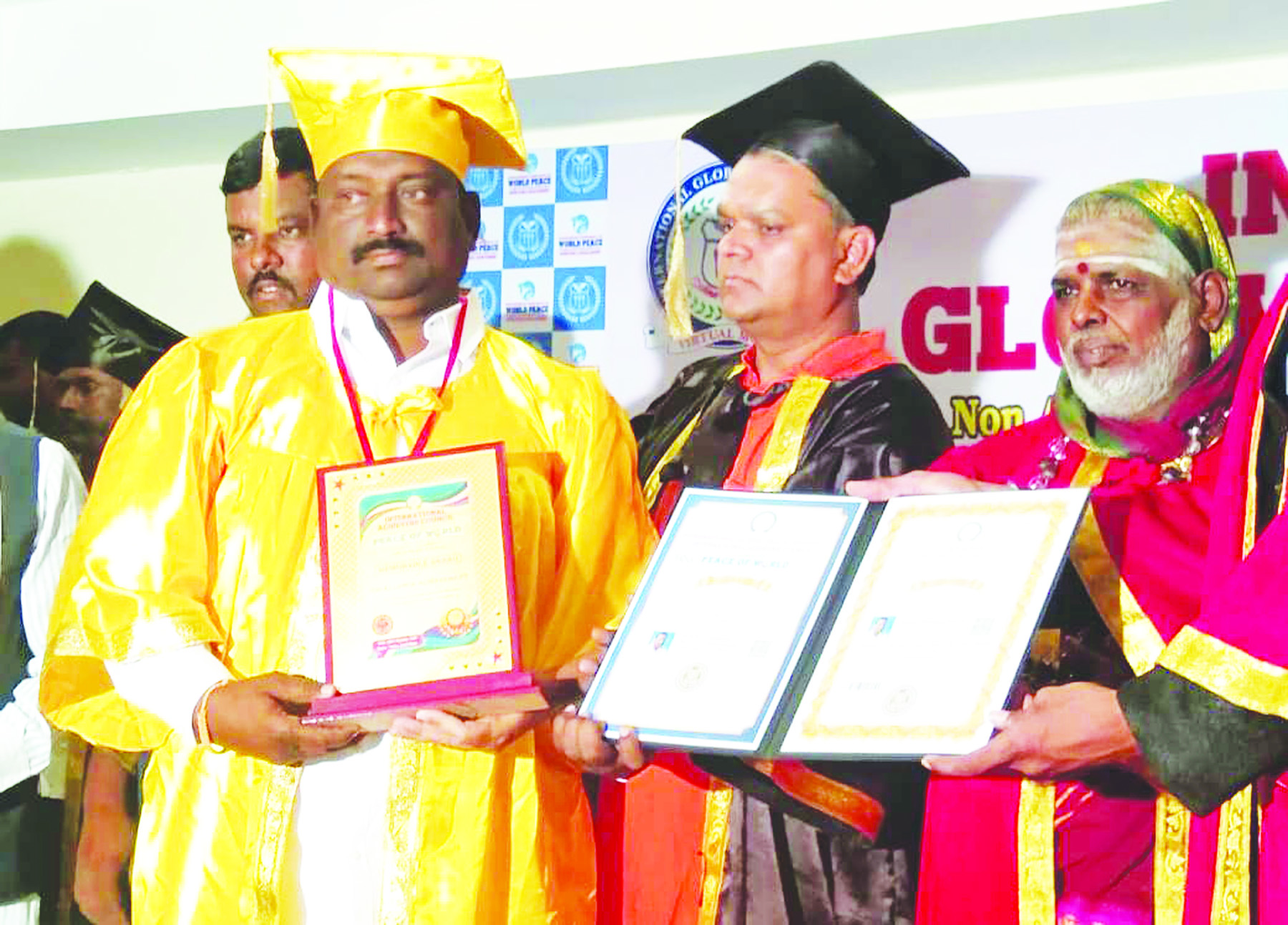 ನಕಲಿ ಪತ್ರಕರ್ತರ ಮೇಲೆ ಕಾನೂನುಕ್ರಮಕ್ಕೆ ಆಗ್ರಹ